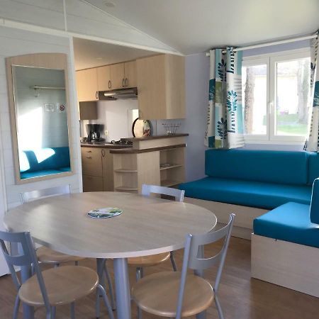 מלון Saint-Sauveur  Camping Les Petites Minaudieres מראה חיצוני תמונה